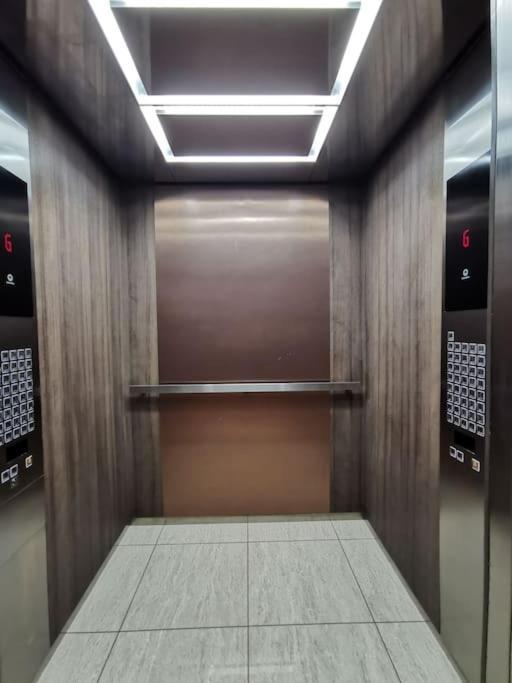 C1108 Almas Muji Studio100mbpsnetflix Nusajaya (Iskandar Puteri)